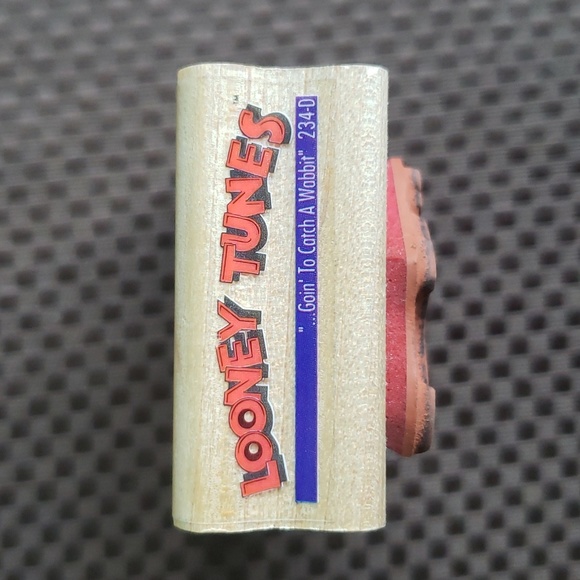 ☆Rare☆ Elmer Fudd Rubber Stamp•Goin' To Catch A Wabbit•Warner Bros•Looney Tunes - Picture 5 of 8